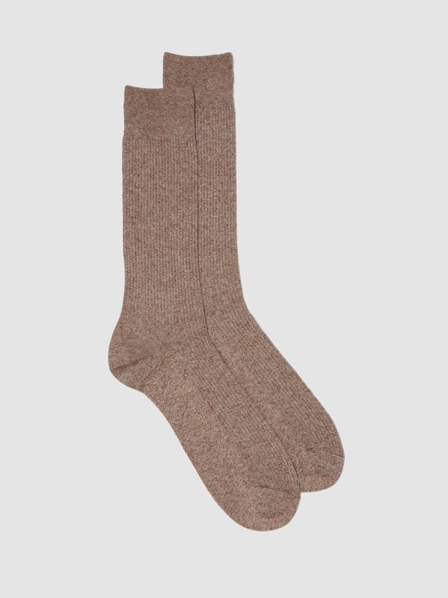 Long brown socks in stretch cotton and linen blend_0