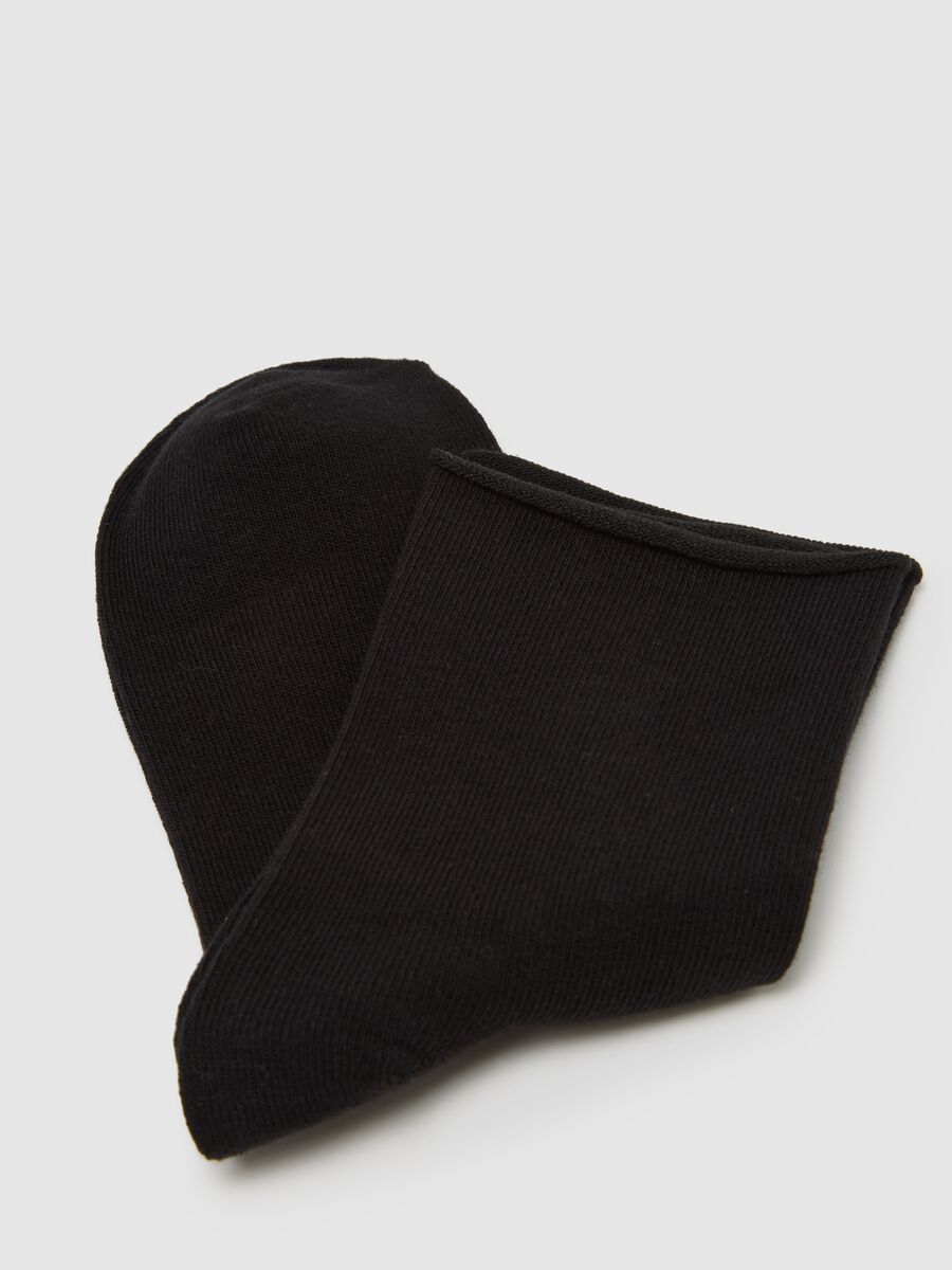 Elasticated Black Socks_2