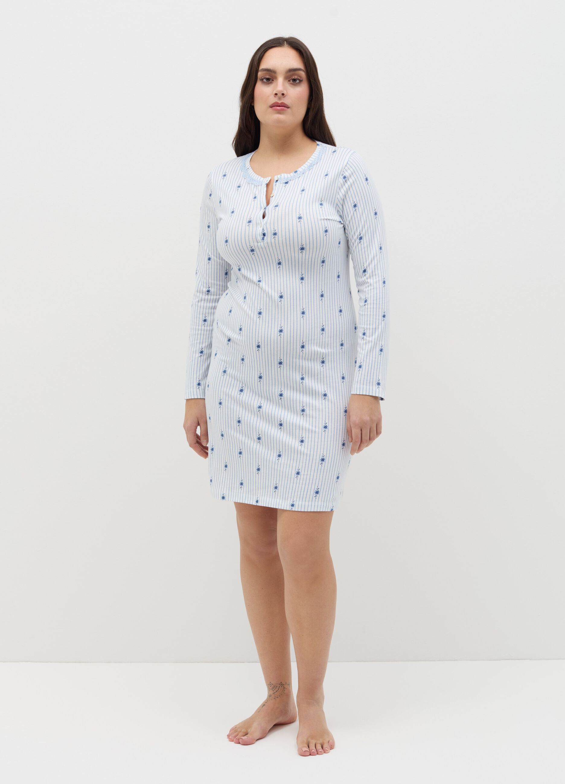 Striped nightshirt with flowers