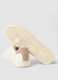 White and beige sneakers with a regular fit_2