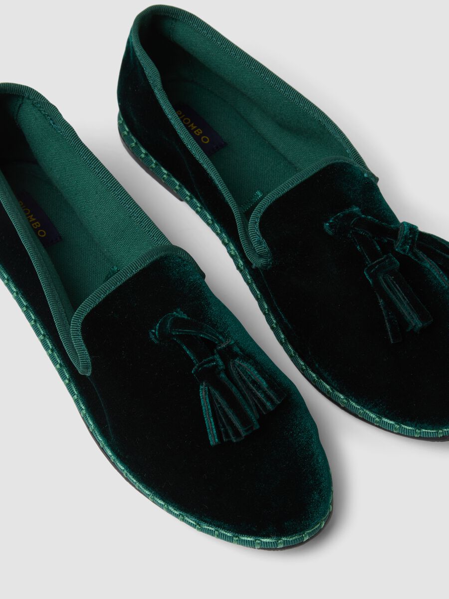 Classic green Furlane with tassels_1