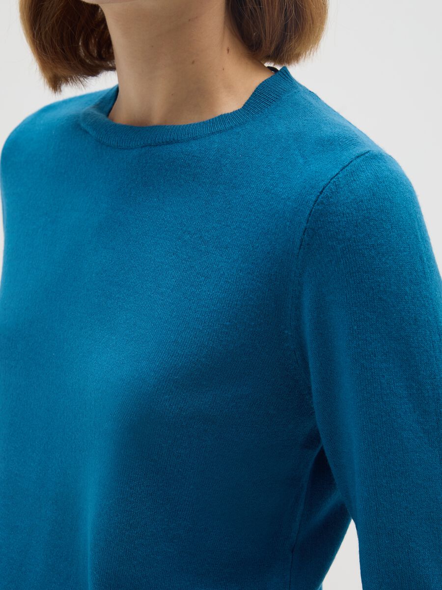 Blue crew neck regular fit sweater_3
