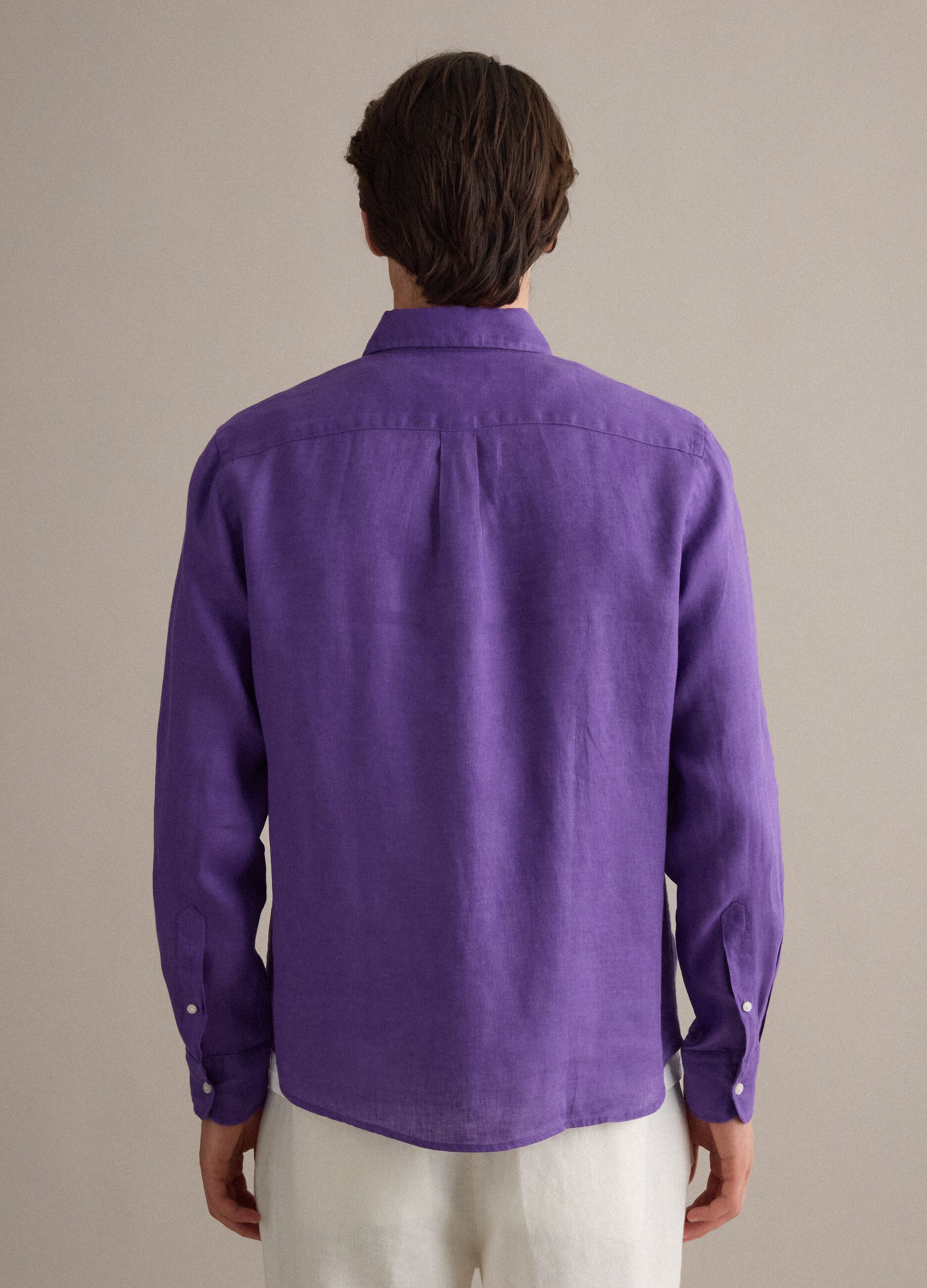 Purple pure linen shirt with button-down collar, regular fit
