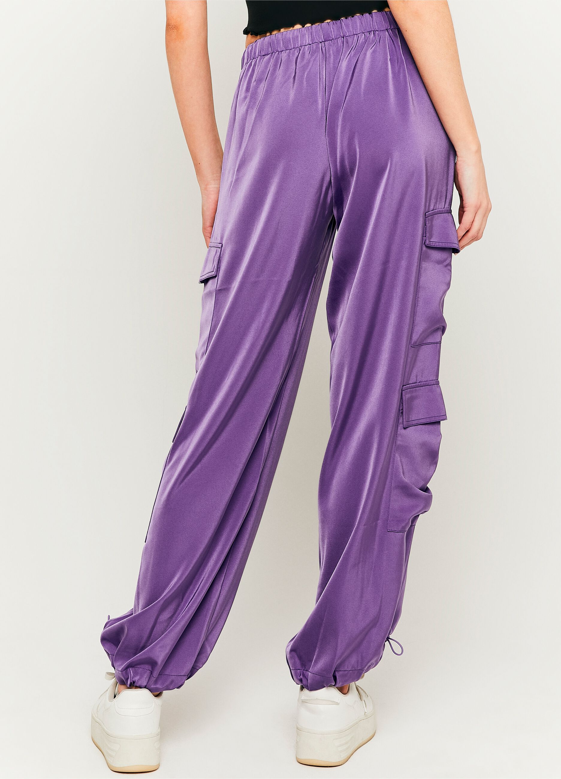 Satin-effect cargo joggers