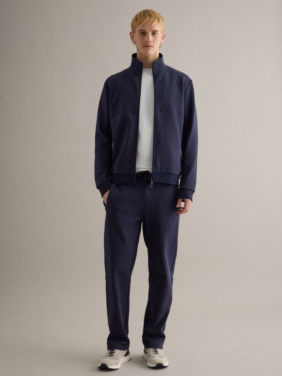 Felpa in misto cotone blu regular fit con full zip e collo alto_2