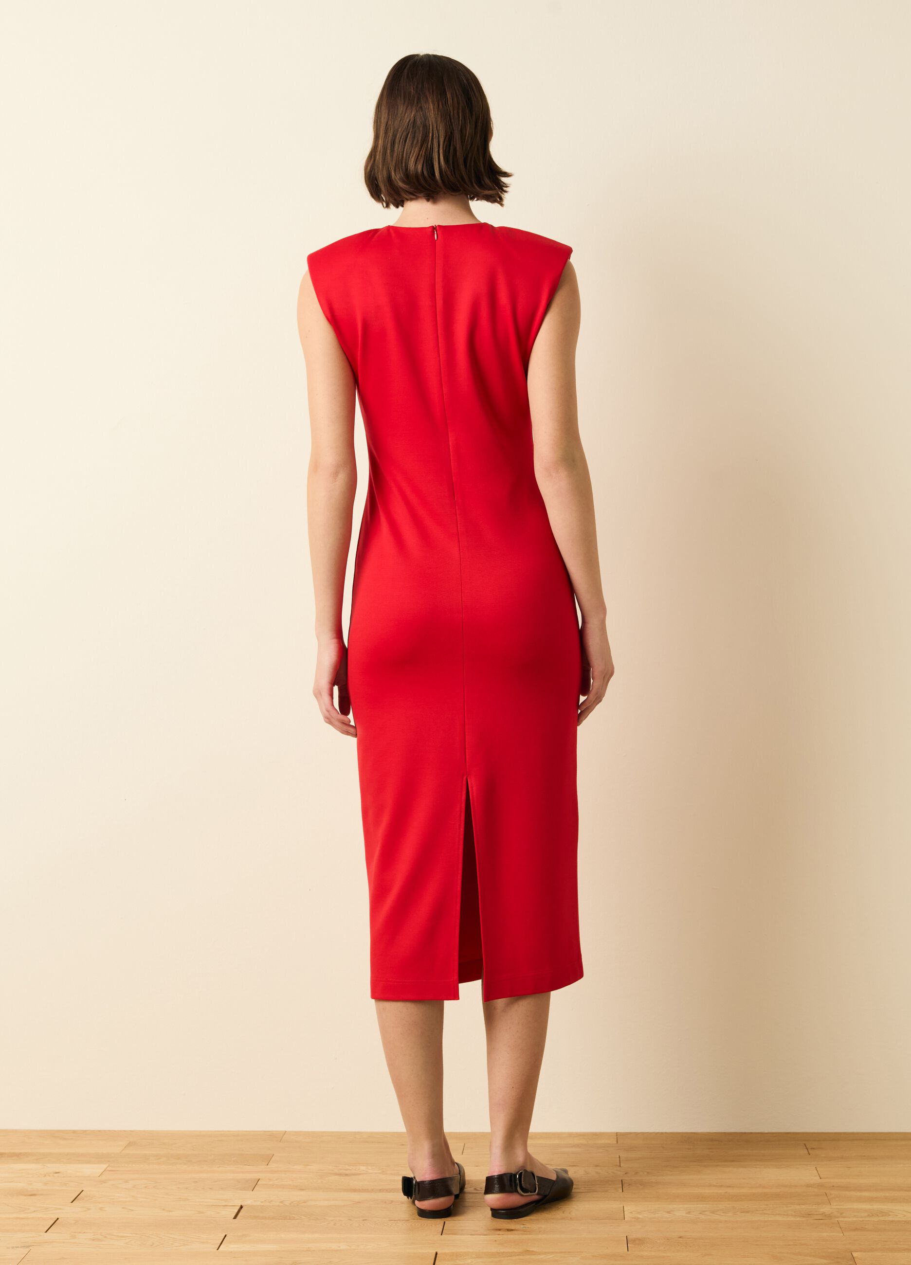 Vestito midi smanicato