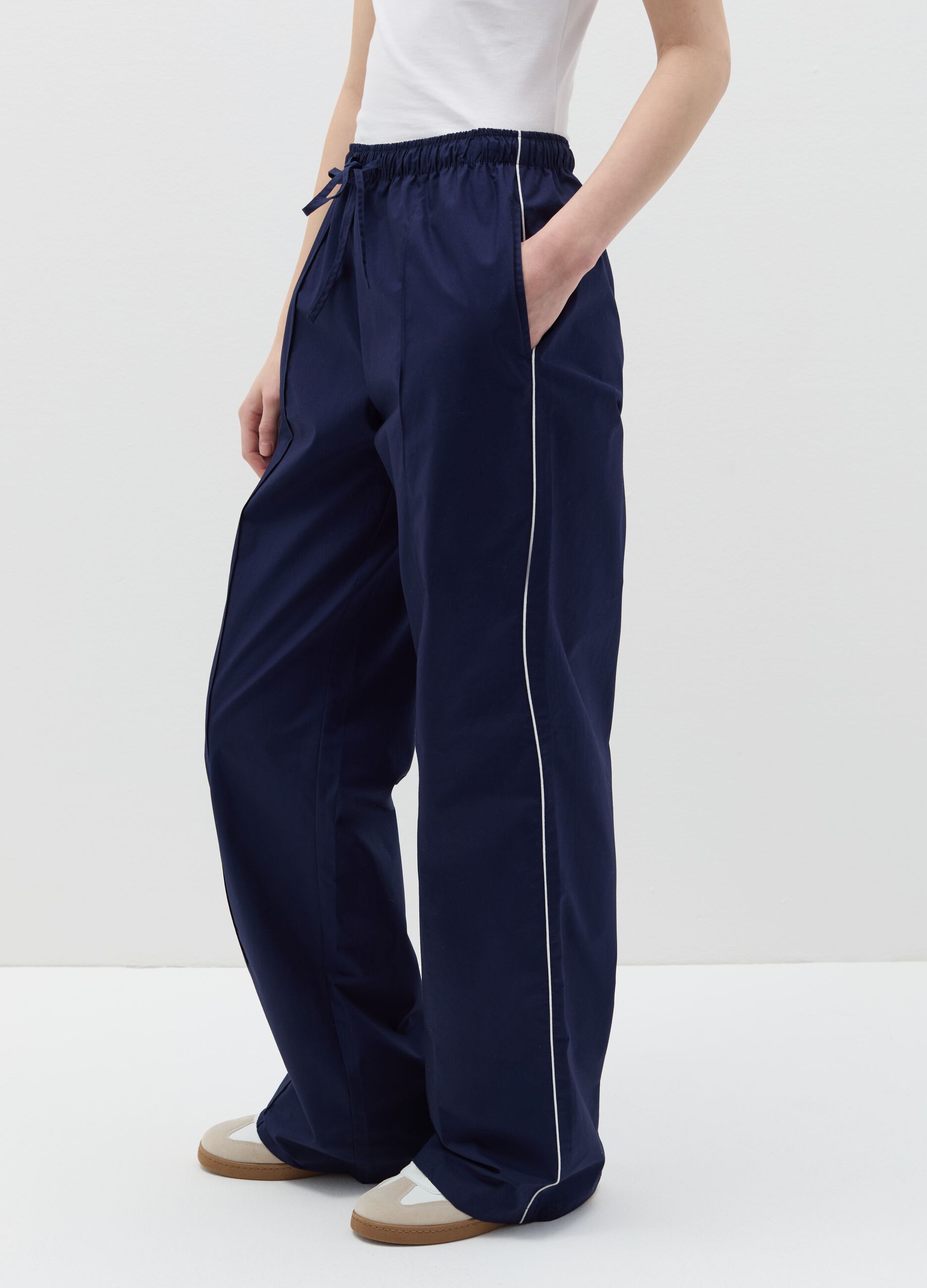 Poplin joggers with contrasting edging