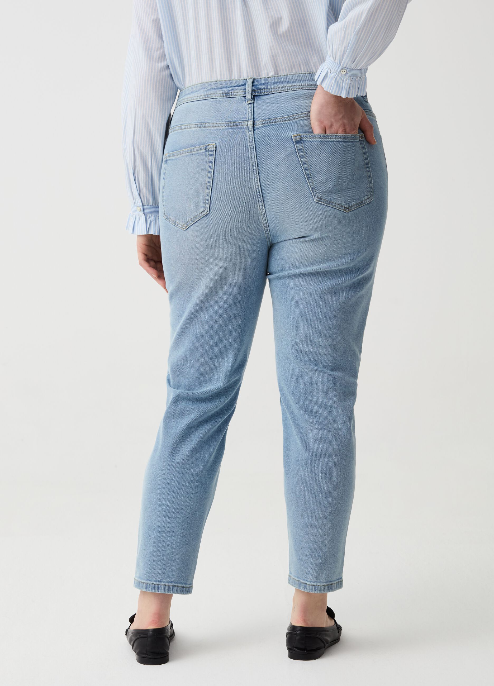 Curvy mum-fit cropped jeans