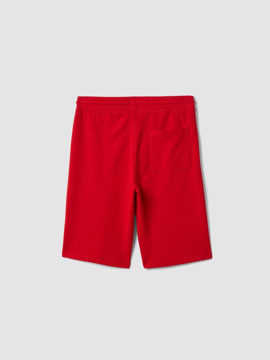 Pantaloni corti in misto cotone rosso da ragazzo comfort fit_1