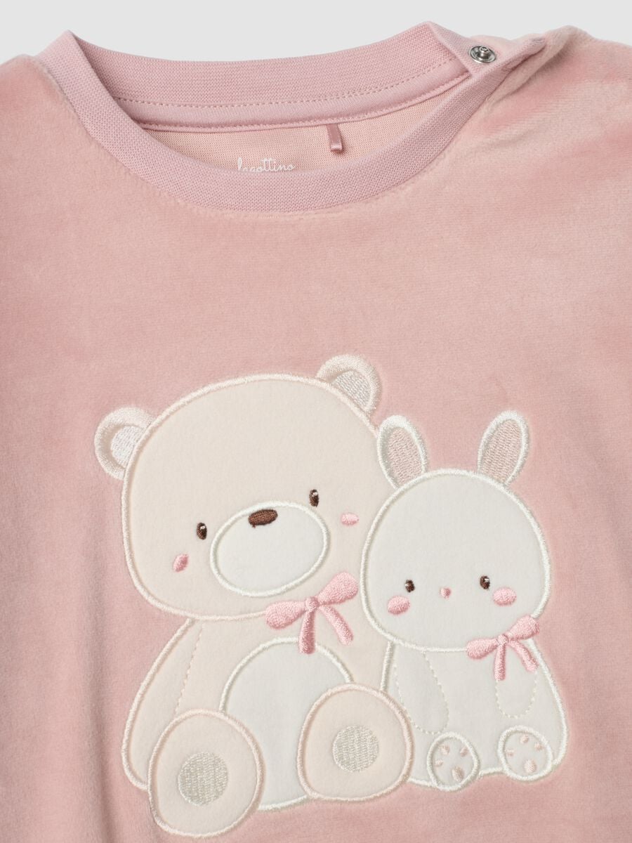 Purple crew-neck pyjamas with heart-print trousers_2