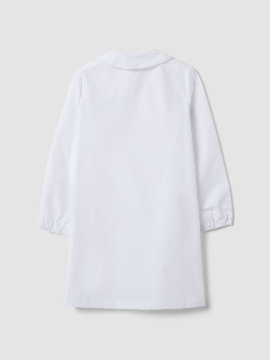 White girls&rsquo; school apron with zip and Stitch embroidery_1