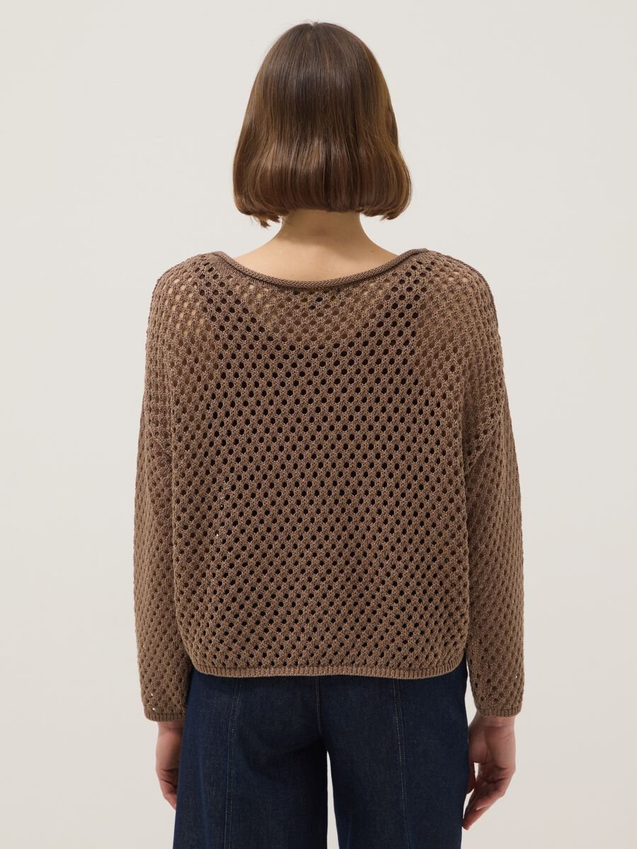 Maglia in misto cotone marrone oversize fit con texture a rete_2