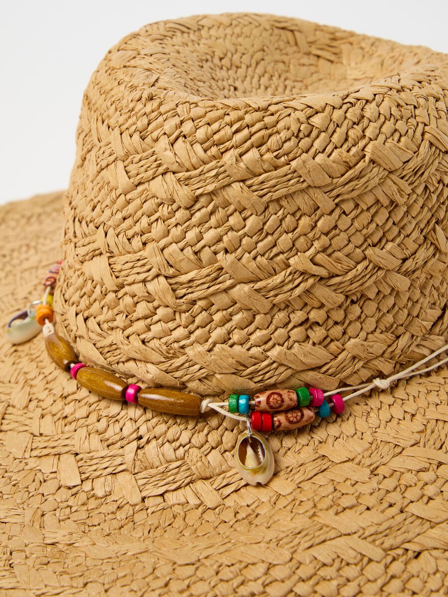 Straw hat with decorations_1