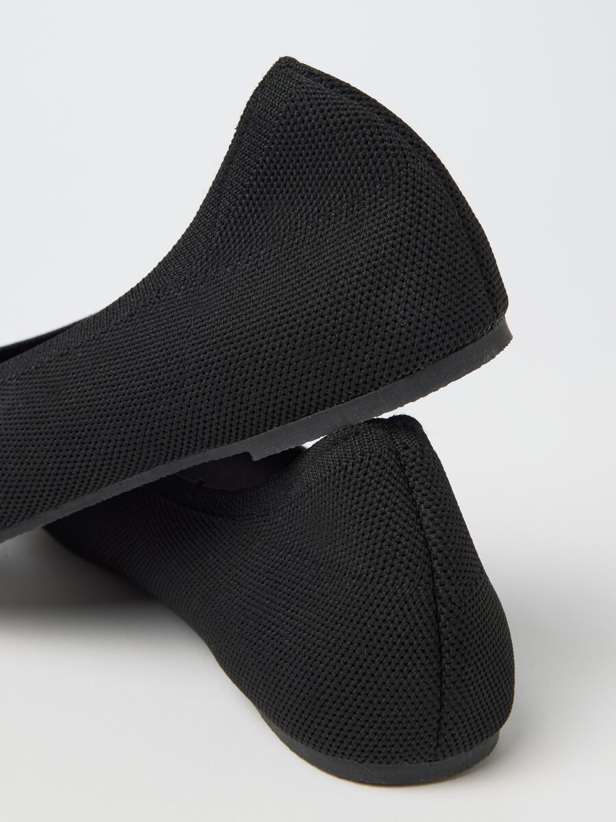 Black Fabric Blend Ballet Flats_2
