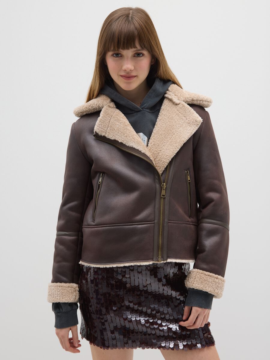 Giacca imbottita marrone regular fit con zip_1