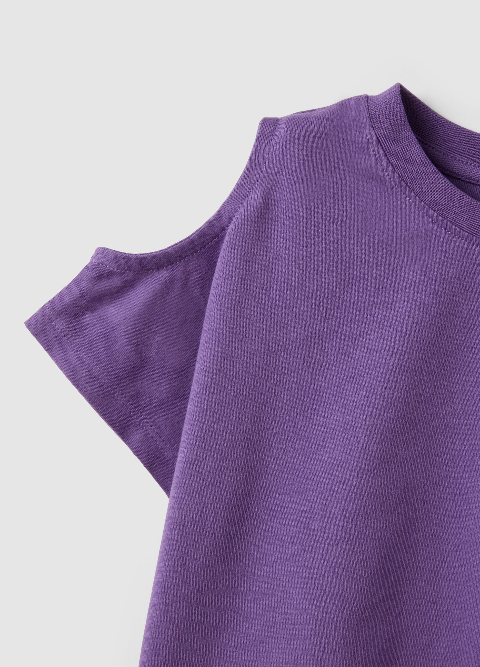 Purple pure cotton girls&rsquo; T-shirt with embroidery and cut-out sleeves