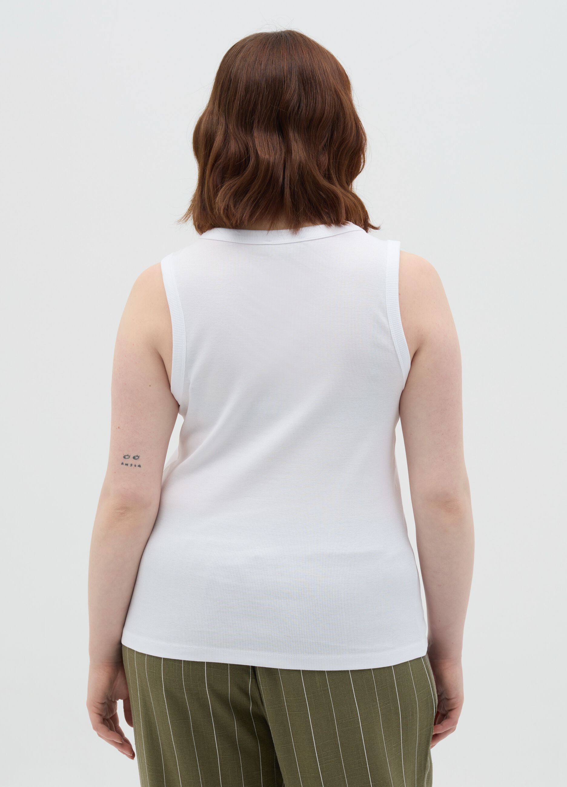 White ribbed top