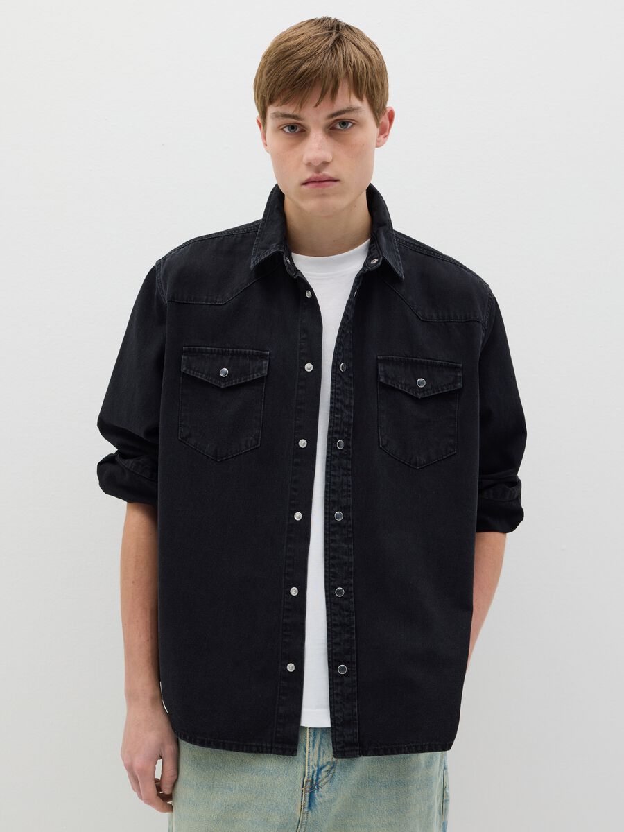 Cowboy shacket in denim_0