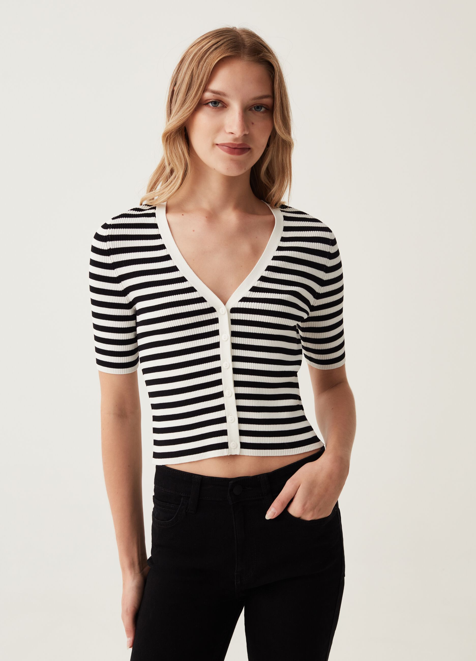 Cardigan con maniche corte fantasia a righe_0