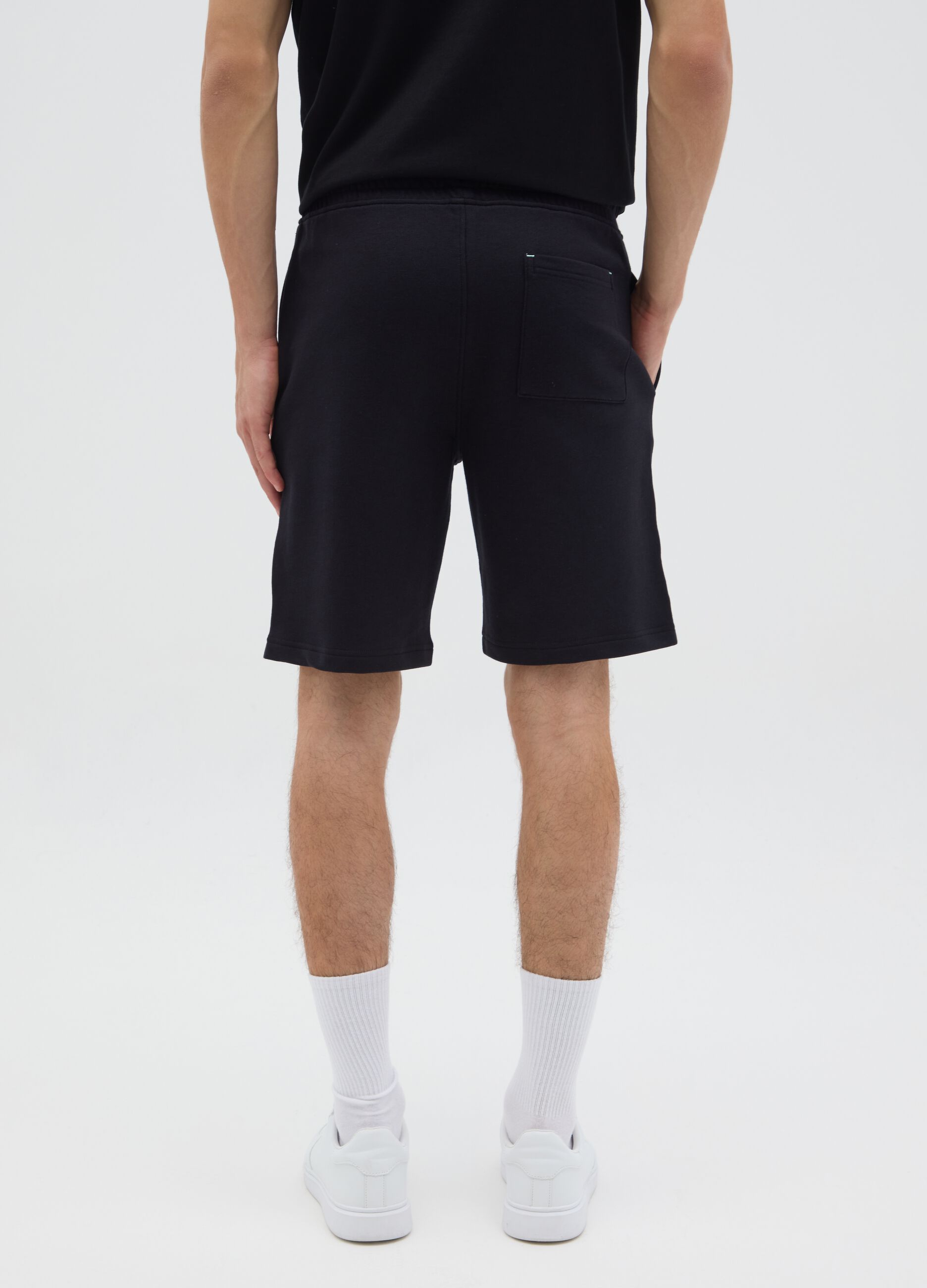 Men's Black Cotton Blend Regular Fit Shorts