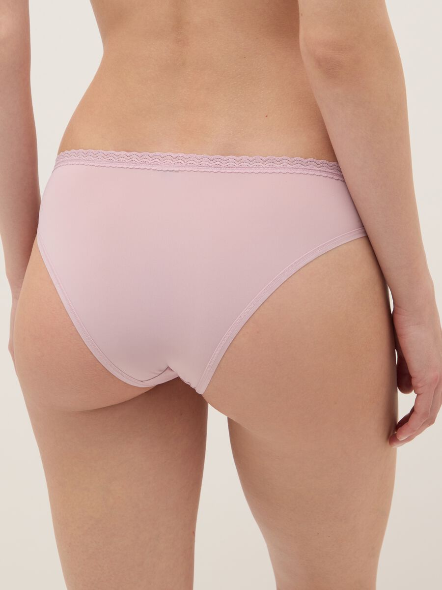 Regular Fit Pink Briefs_2