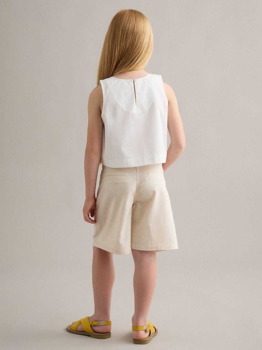 Shorts beige in misto cotone e lino con ricami_1