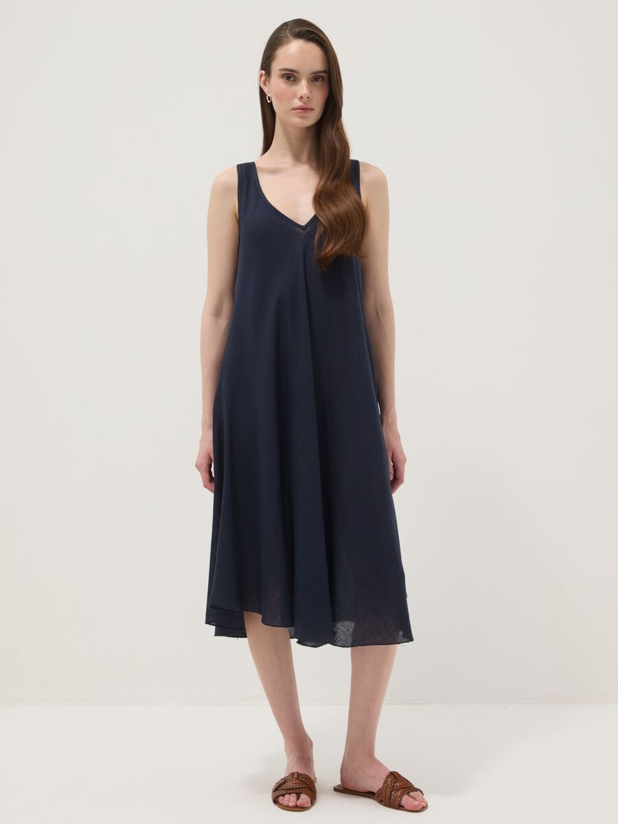 Abito midi blu in misto lino e viscosa con scollo a V regular fit_0
