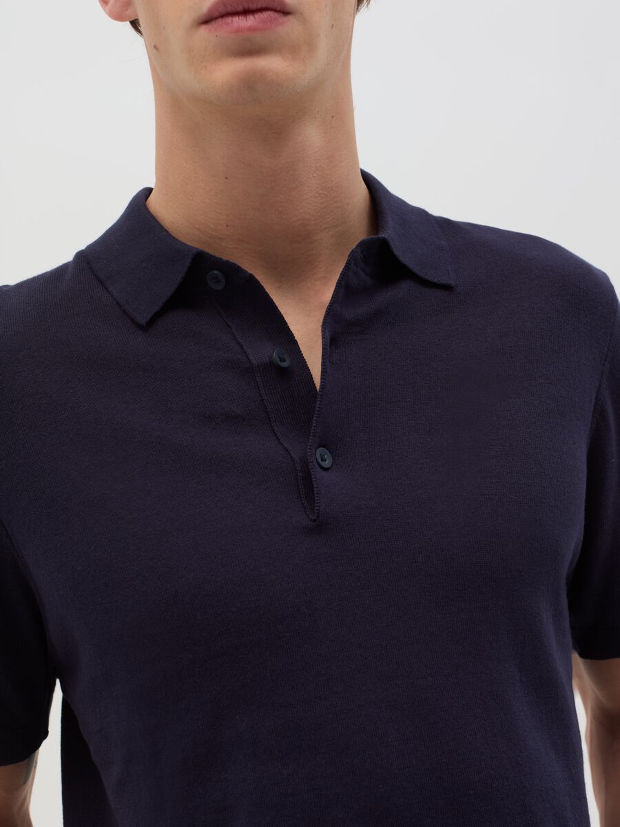 Polo shirt in solid colour cotton_2