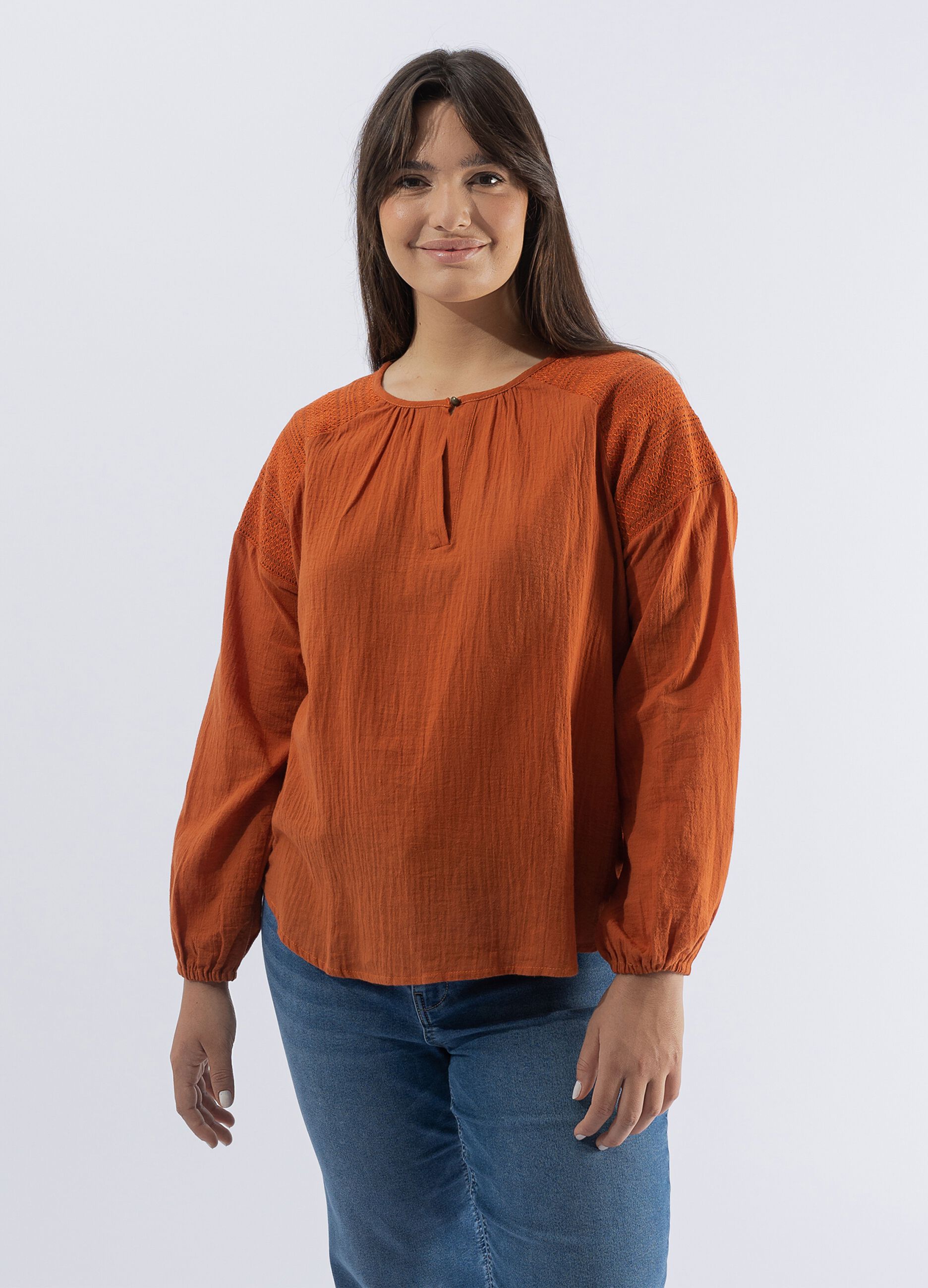 Blusa effetto crinkle con maniche raglan Curvy