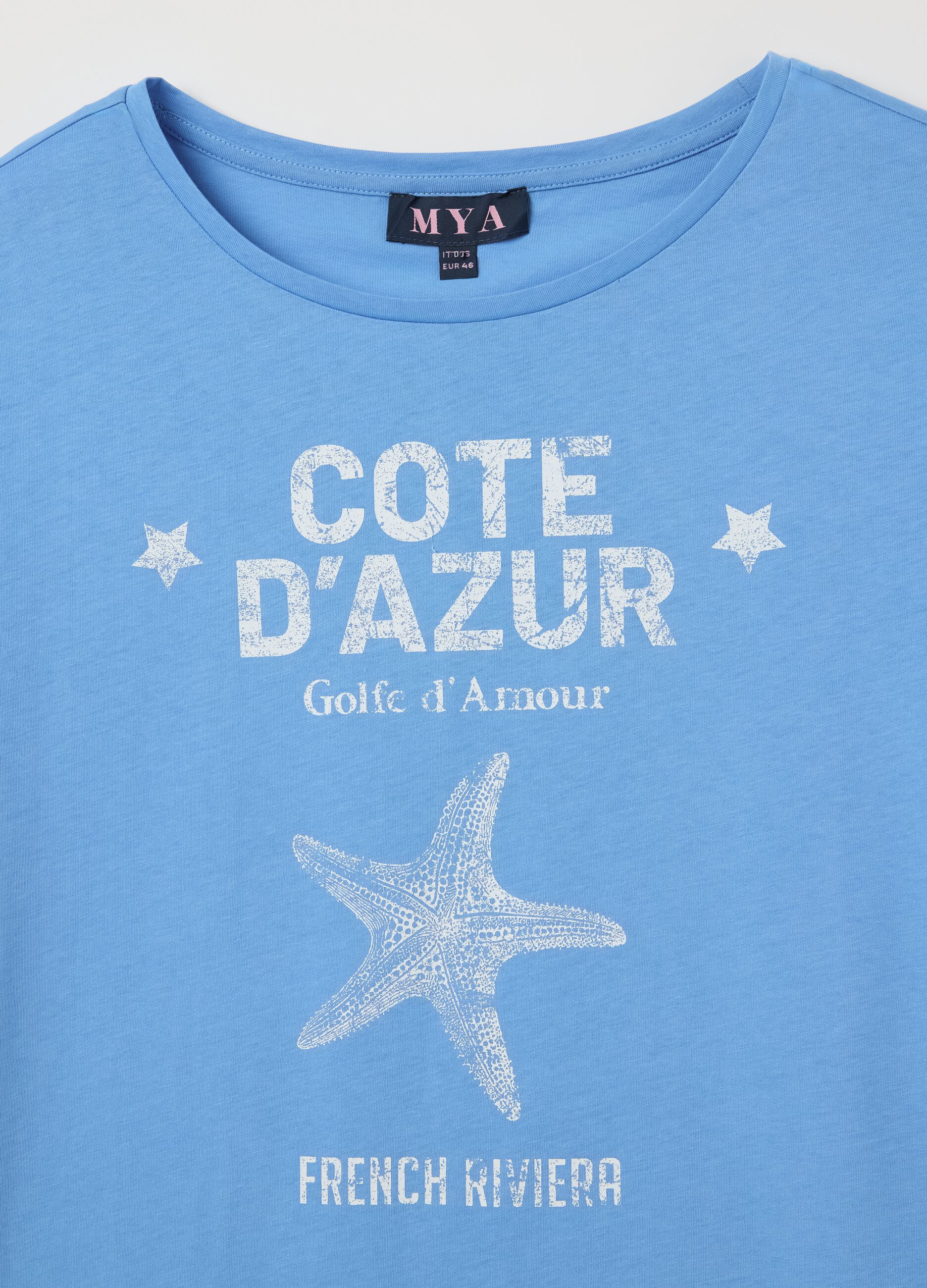 Light blue T-shirt featuring Cote d'Azur Mya print