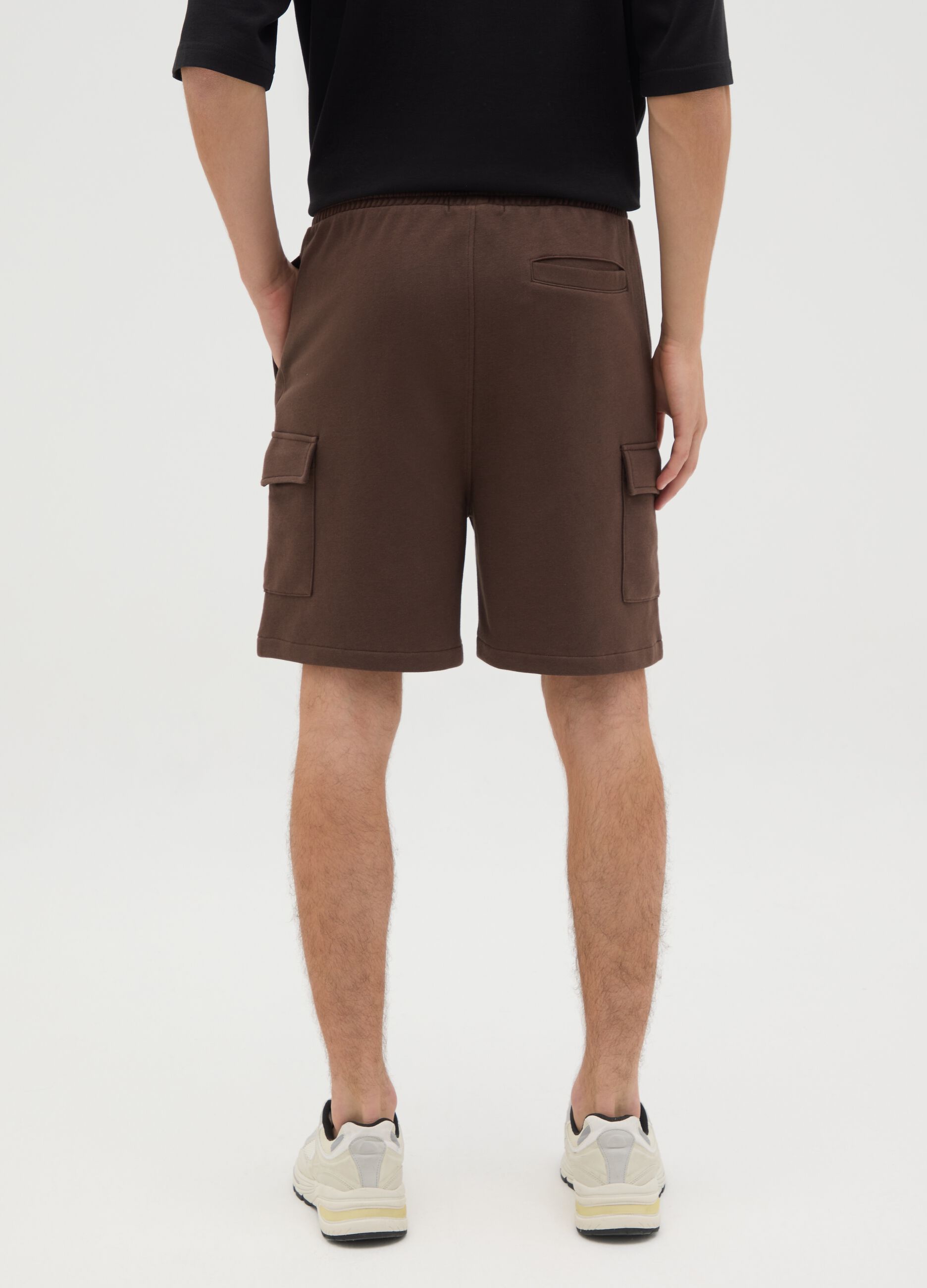 Shorts da uomo in misto cotone marroni relaxed fit