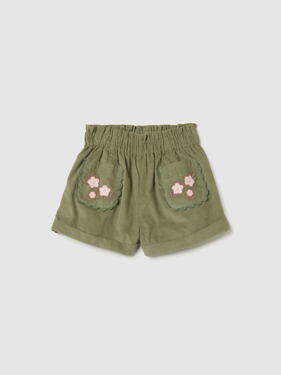 Girls' pure green cotton baggy shorts with embroidery_0