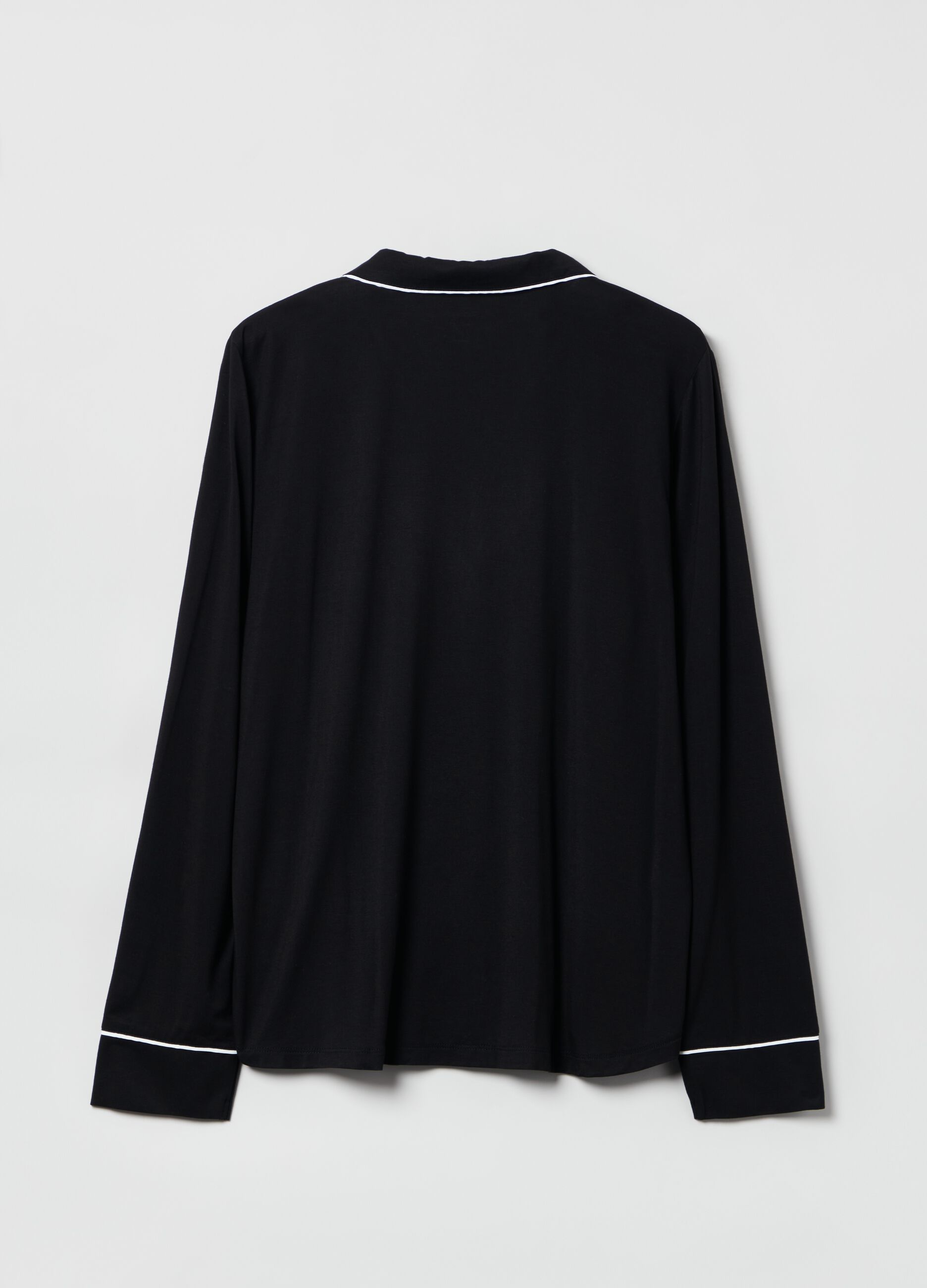 Pyjama top with contrasting piping