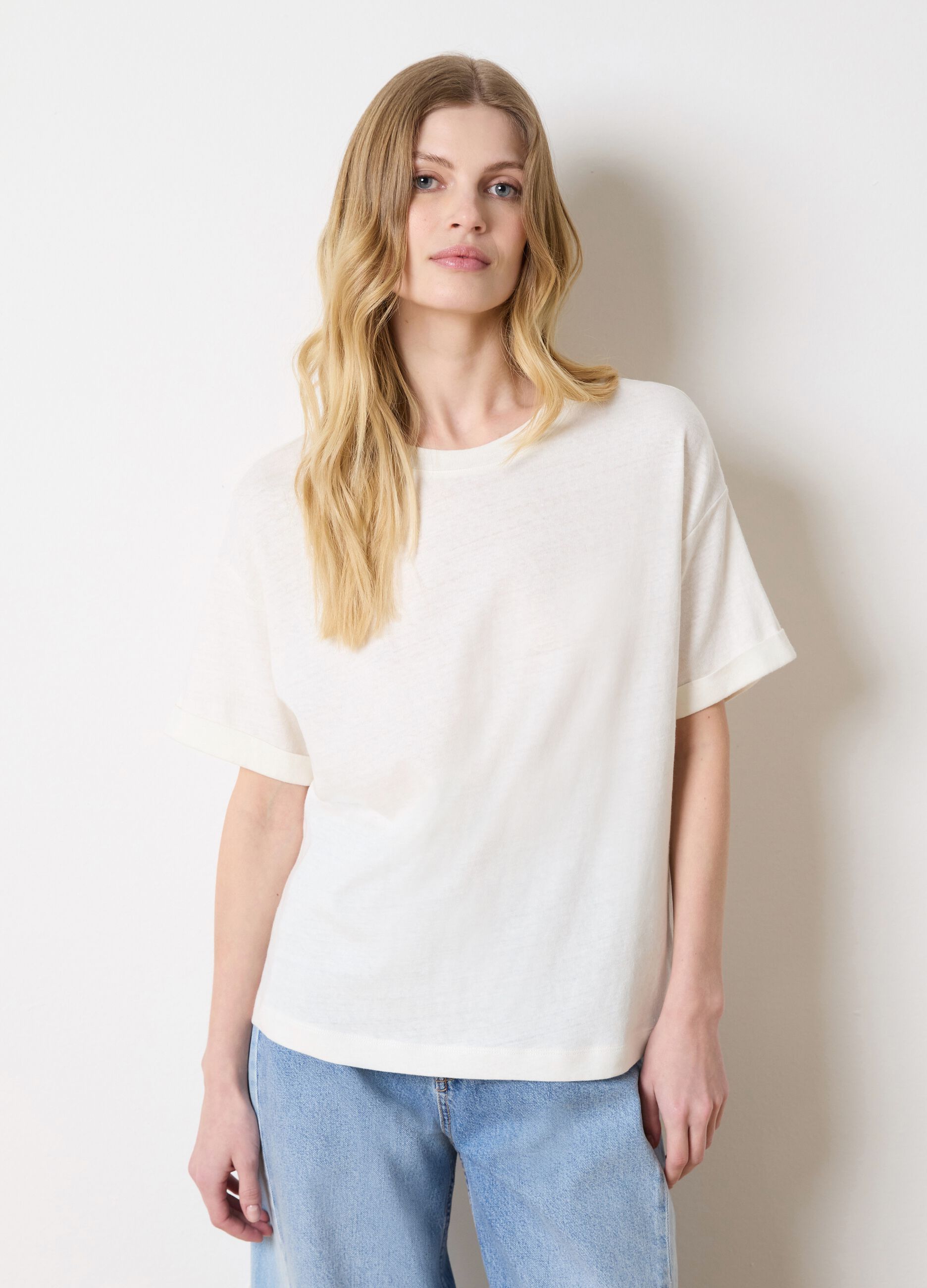 Oversized T-shirt in cotton and linen