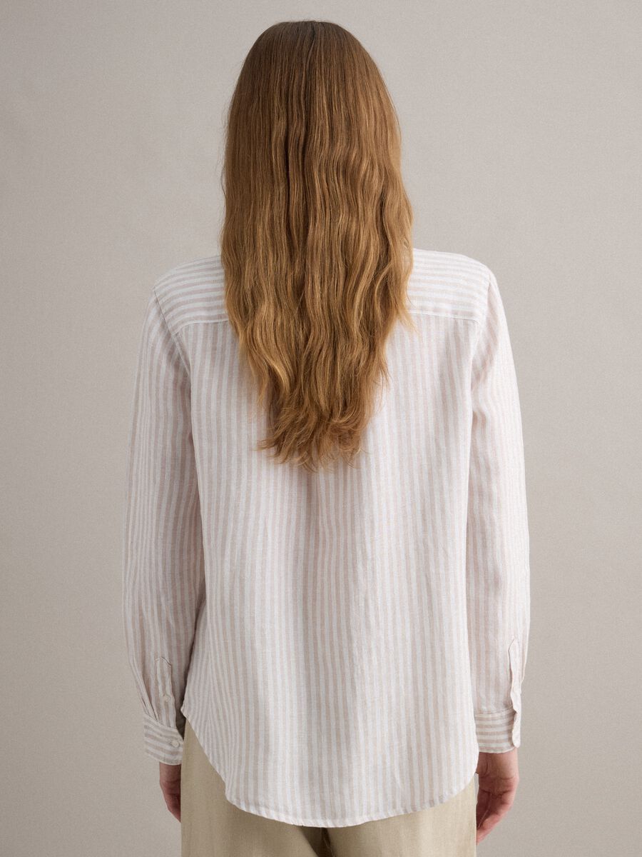Camicia in puro lino a  righe bianche e beige regular fit_3