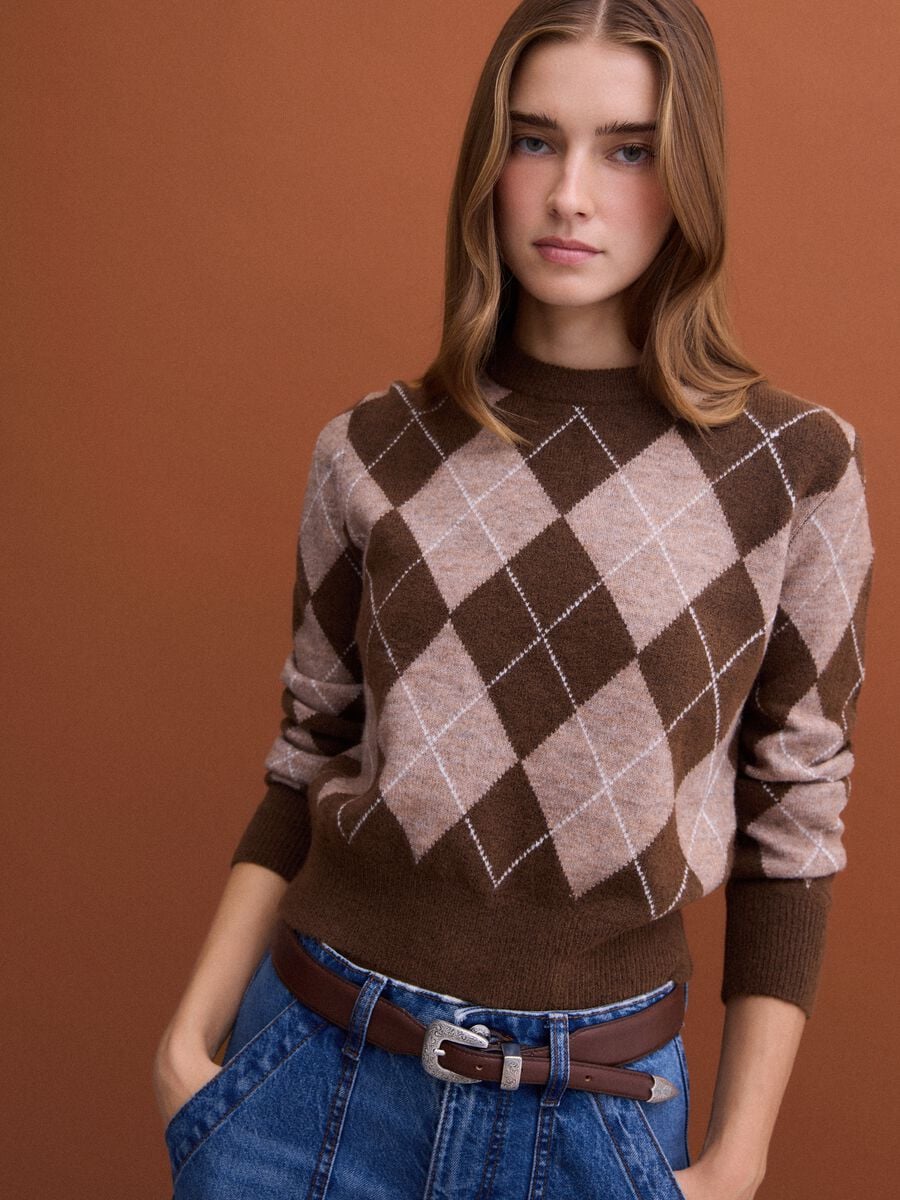 Brown diamond-pattern stretch wool crew-neck jumper_1