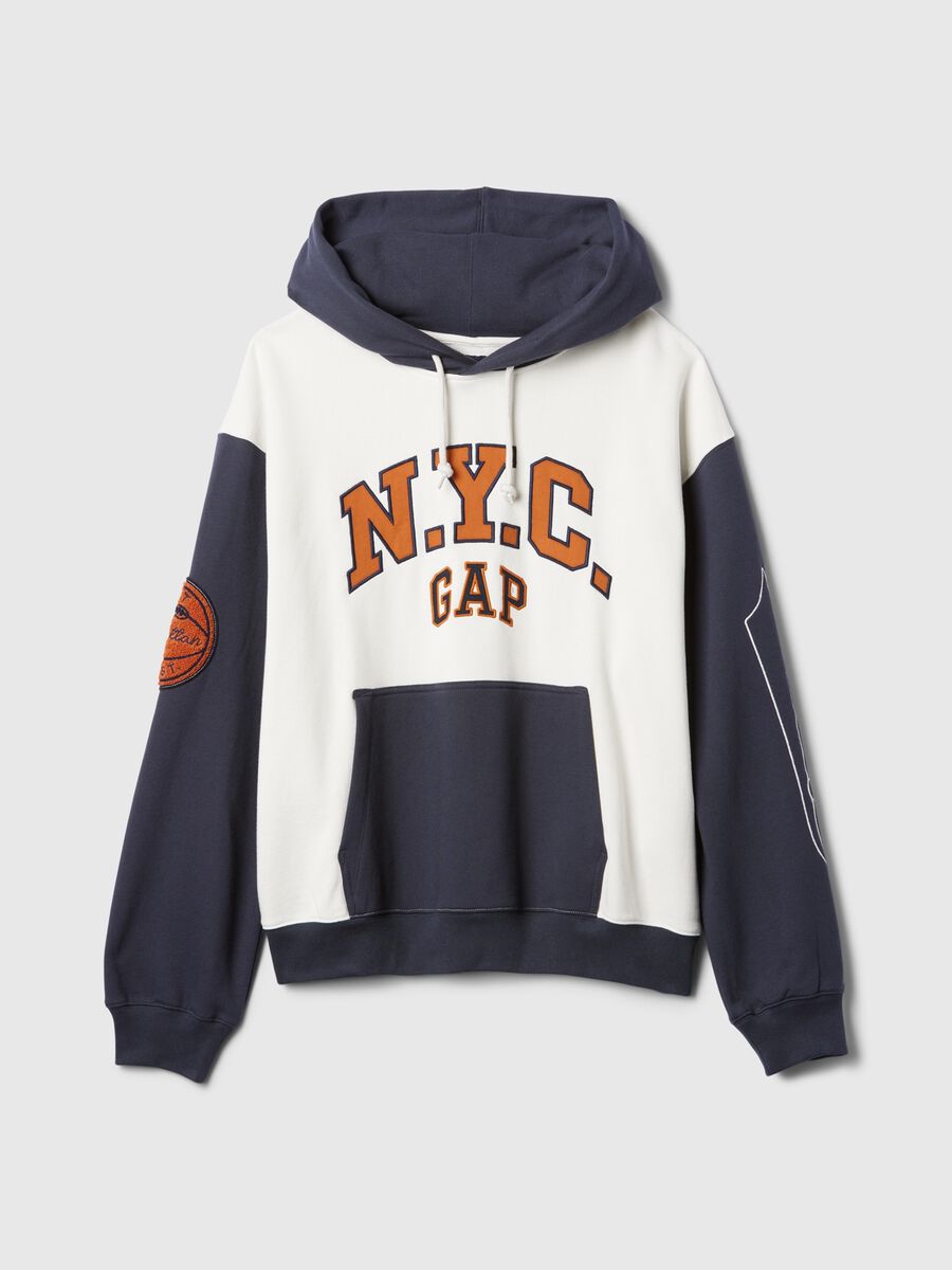 Colourblock sweatshirt with basketball motif and hood_3