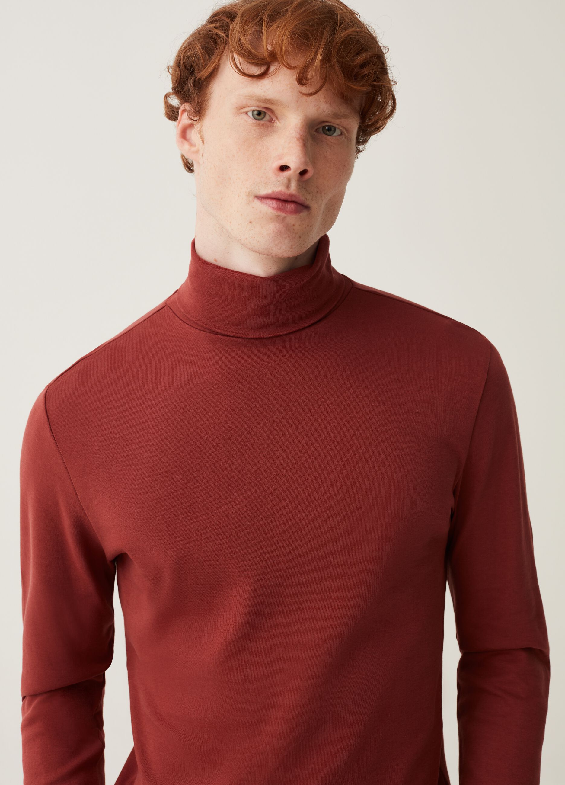 T shirt uomo collo alto top
