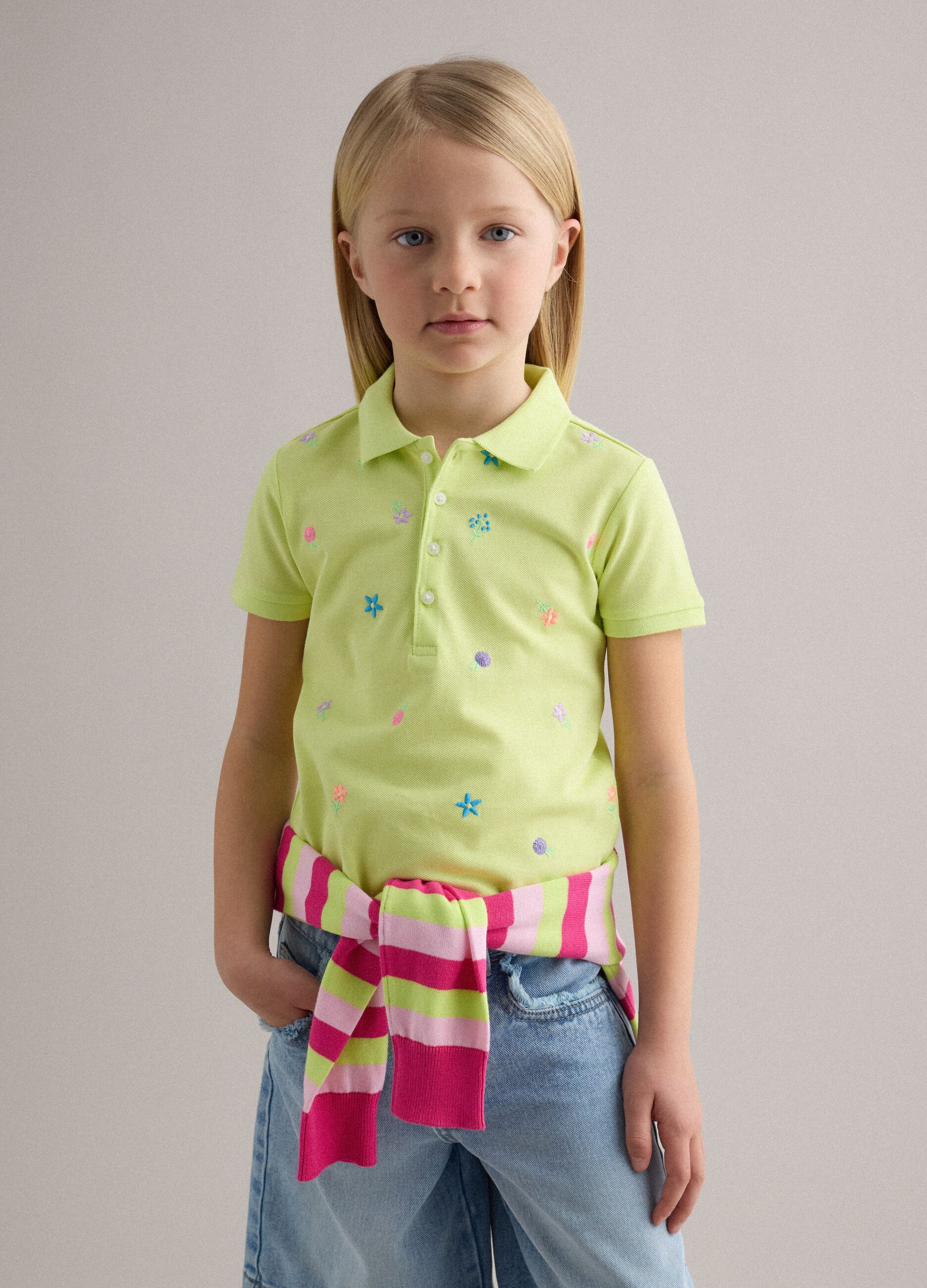 Girls' green pure cotton polo regular fit with embroidered flowers