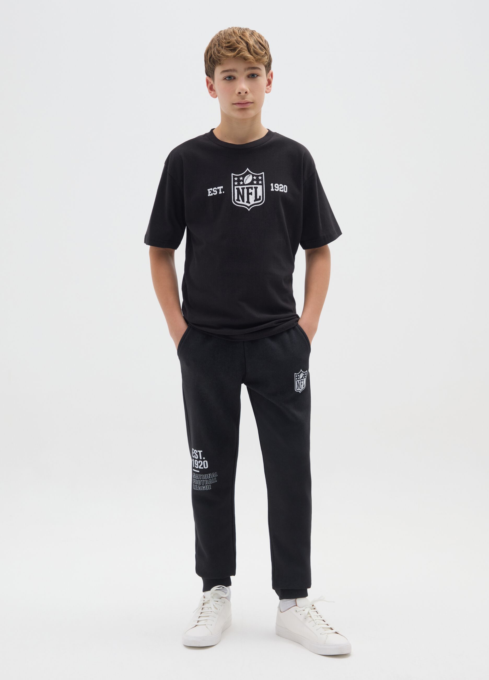Kids' black regular fit cotton blend trousers with NFL logo