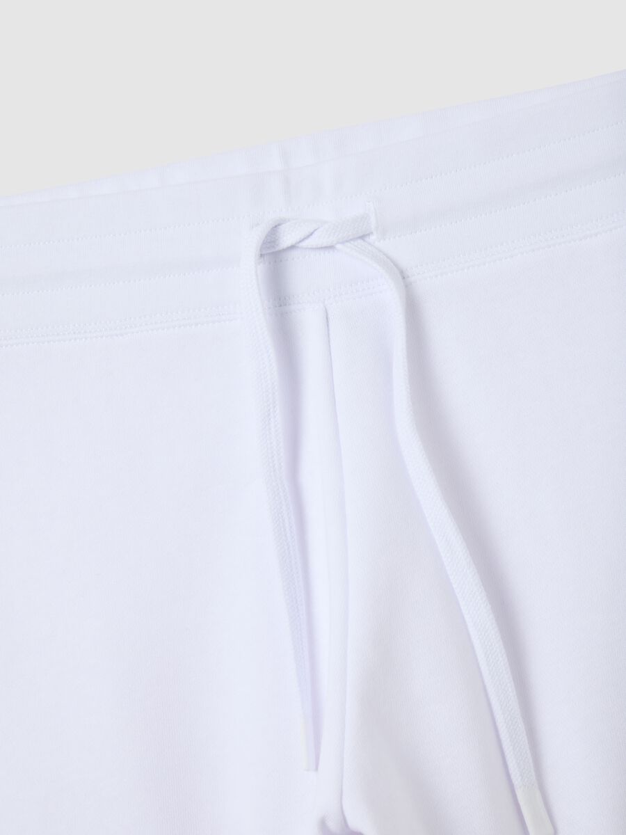 Shorts da donna in misto cotone bianco regular fit_1
