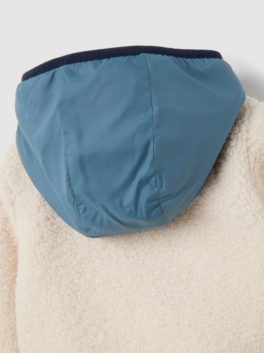 Multicolour Regular Fit Fleece Jacket for Kids_3