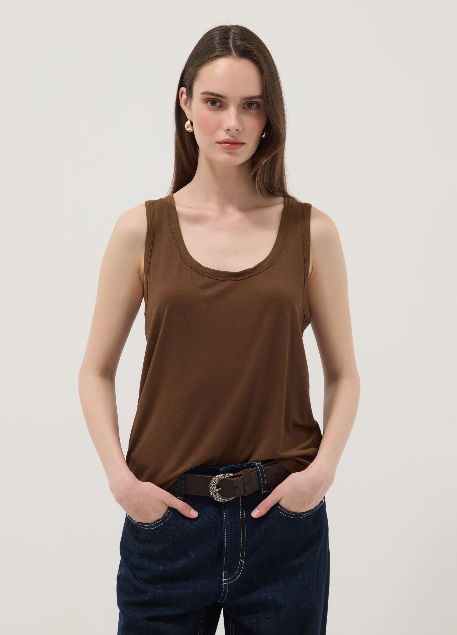 Brown stretch viscose tank top, regular fit