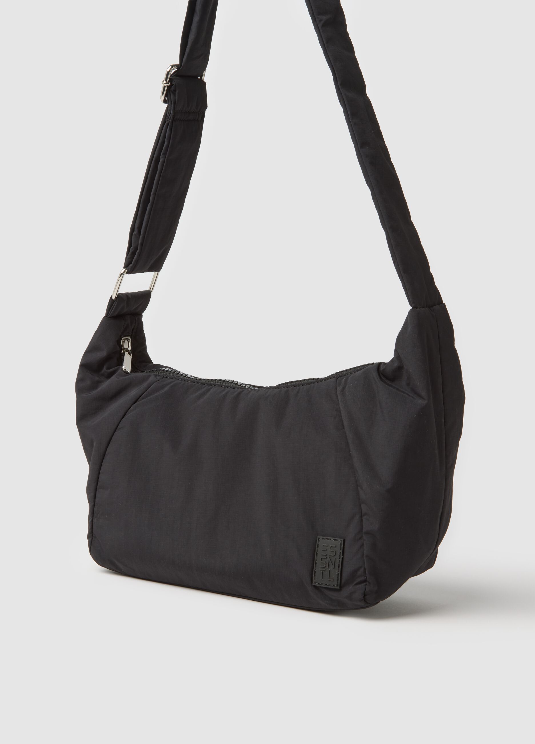 Black shoulder bag