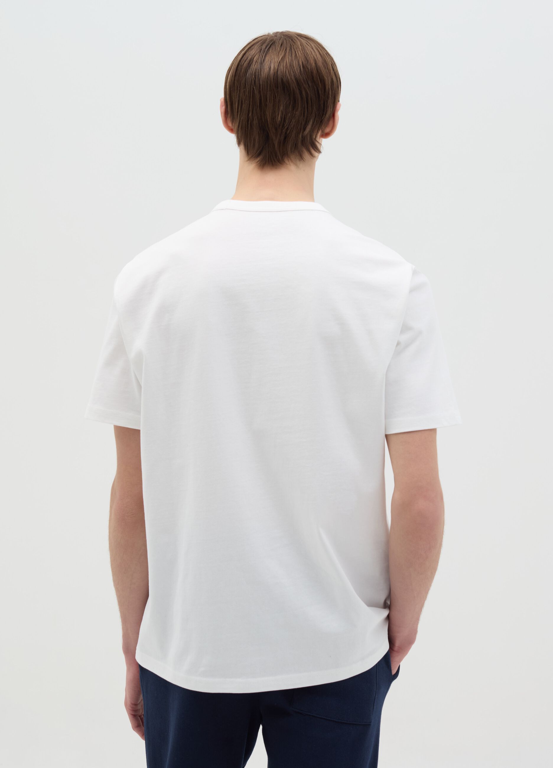 Relaxed-fit T-shirt with round neck