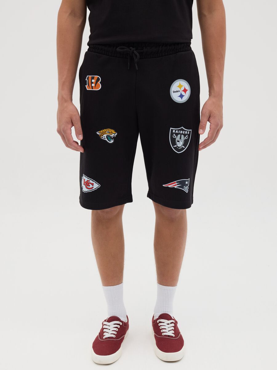 Sports Shorts with NFL Team Logos_1