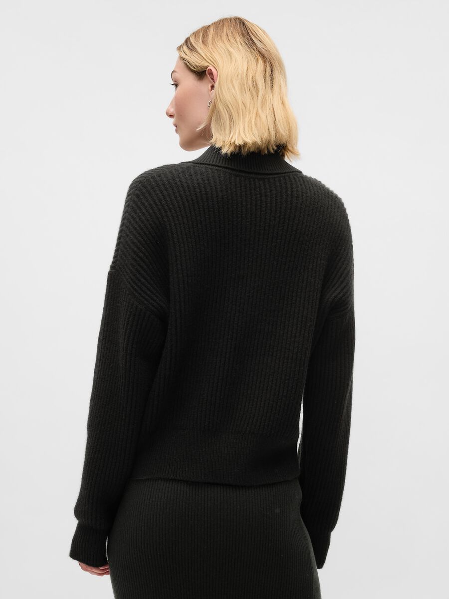 Oversized ribbed cardigan with collar_2
