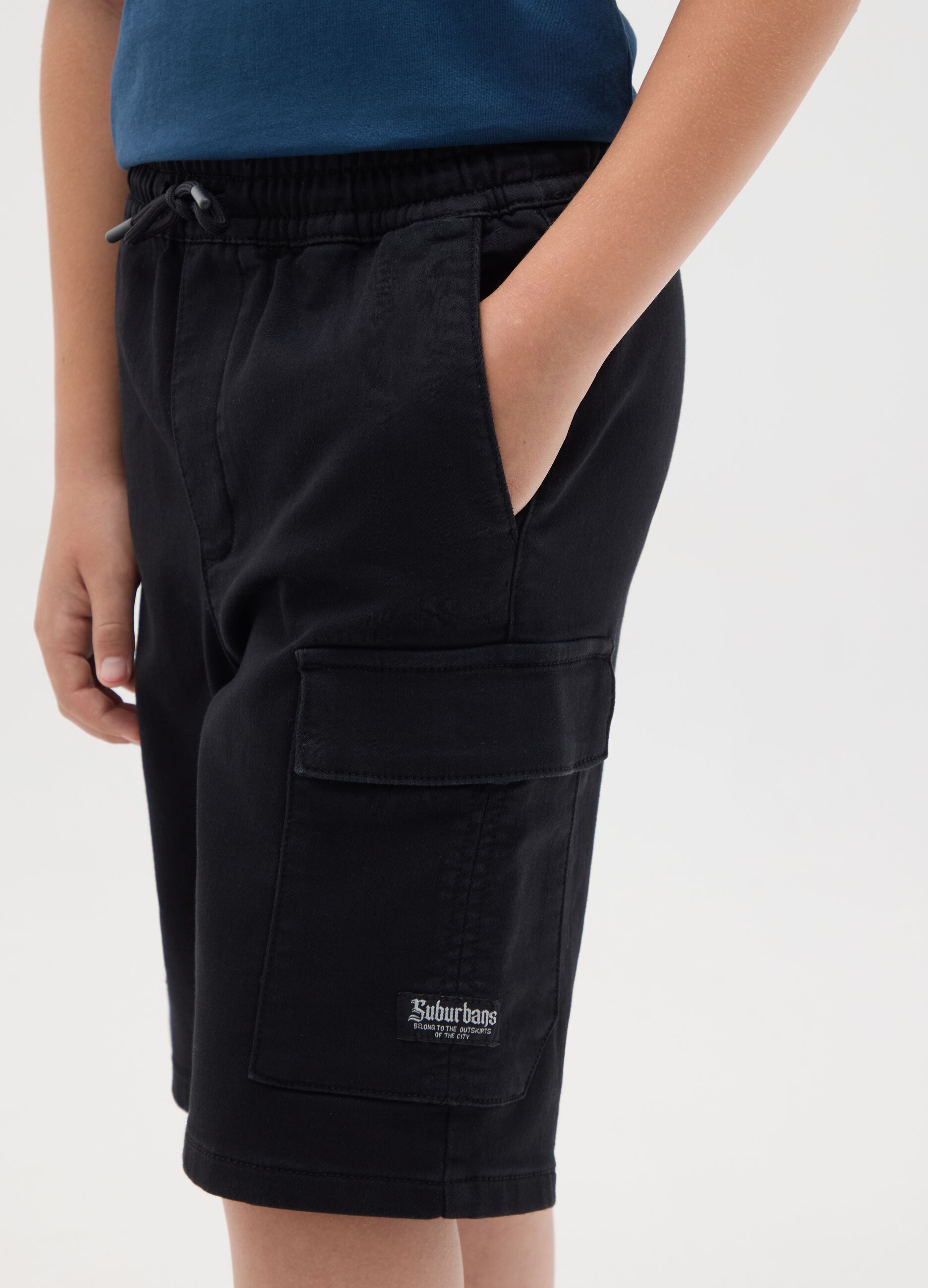 Boys' black cotton blend regular fit shorts with pockets