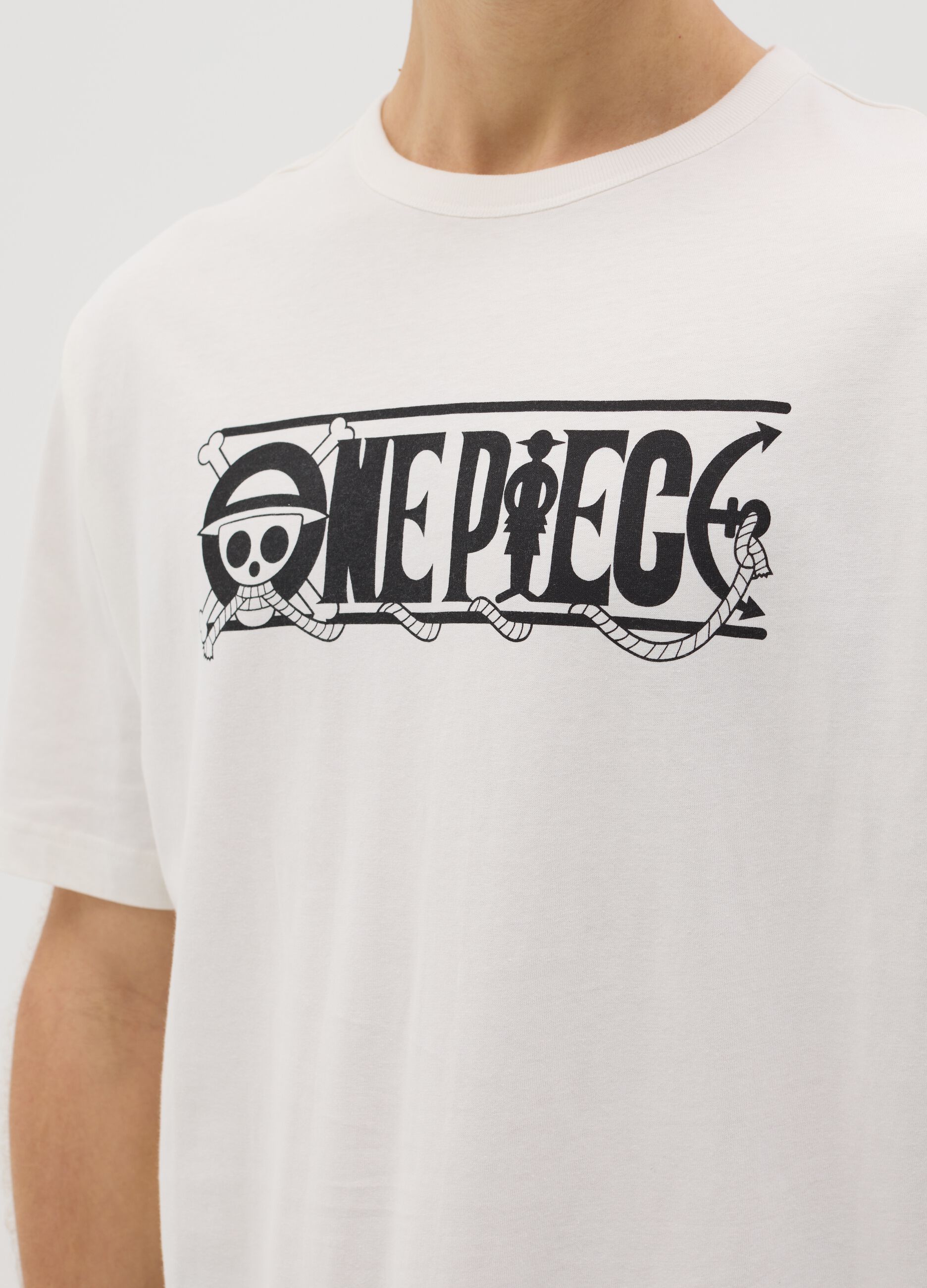 White T-shirt with One Piece print