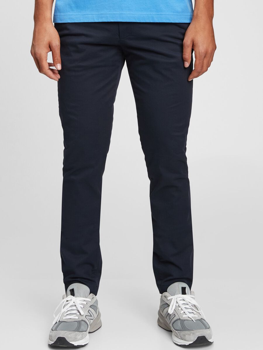 Skinny-fit chino trousers in stretch cotton_0